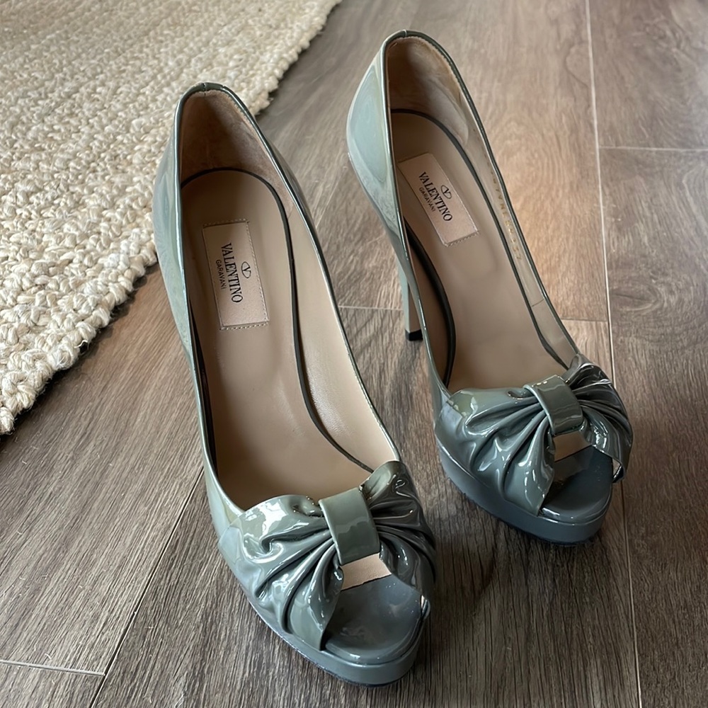 Valentino Pumps